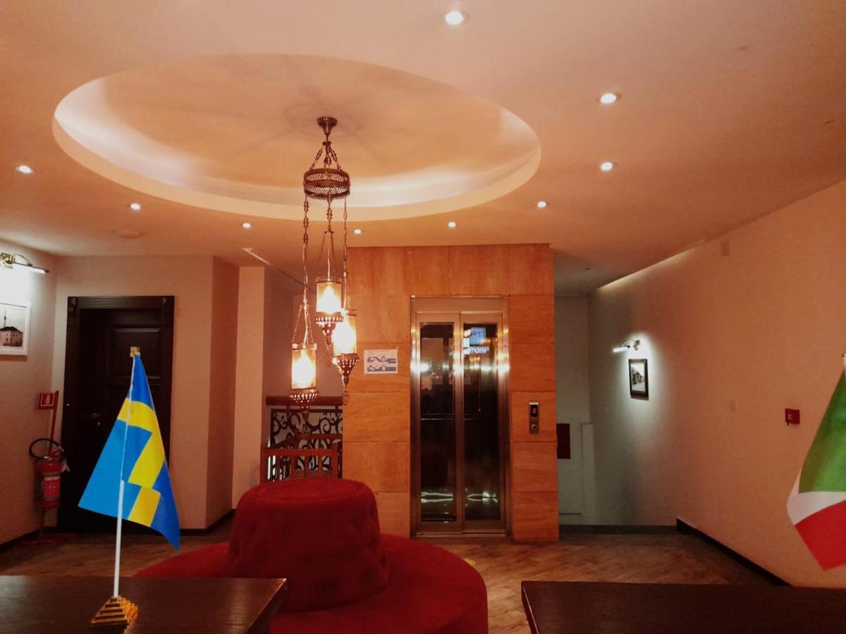 Hotel Happy Gjakova 외부 사진