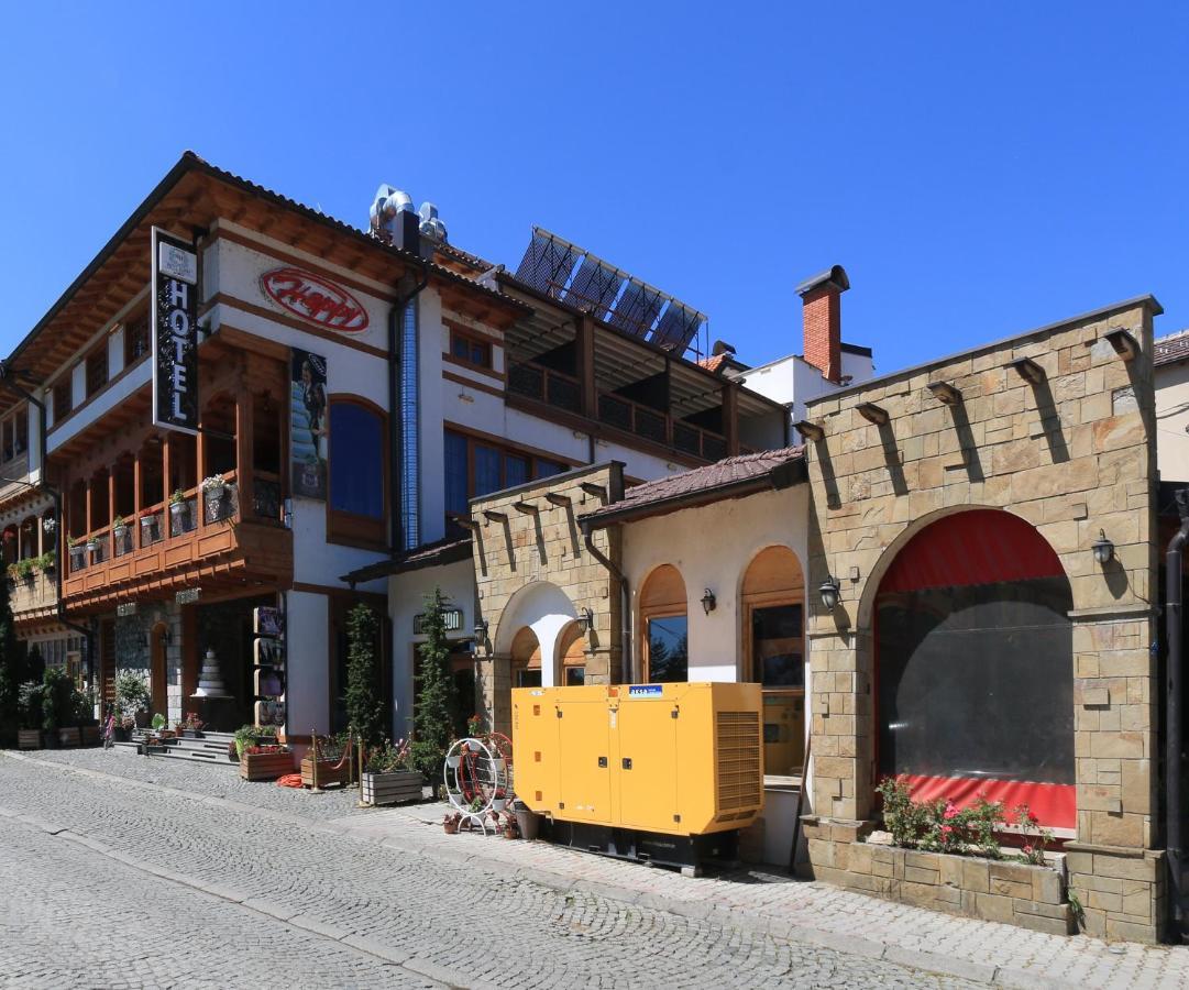 Hotel Happy Gjakova 외부 사진