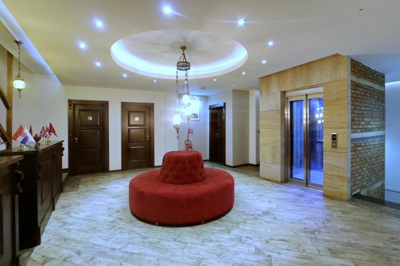 Hotel Happy Gjakova 외부 사진