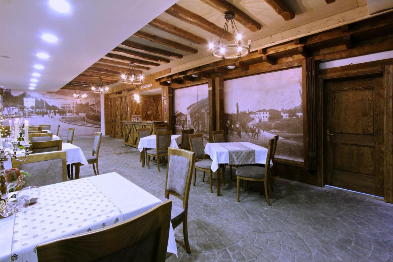 Hotel Happy Gjakova 외부 사진